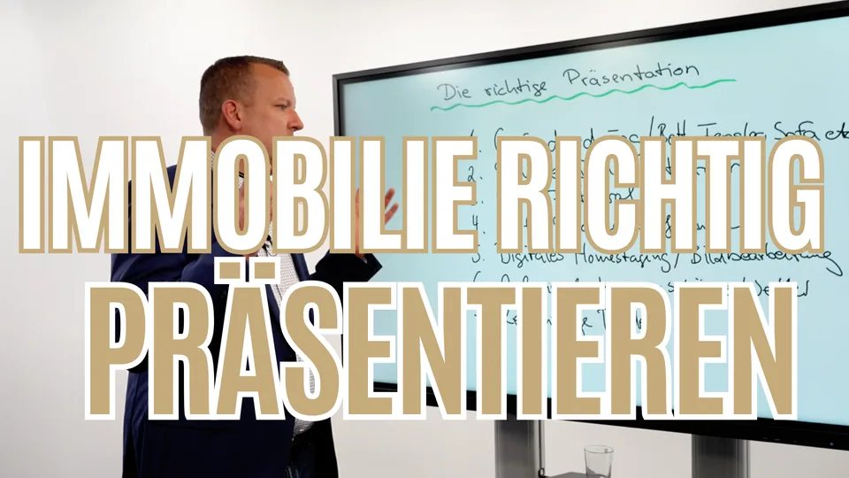 Sebastian K&uuml;ster am Whiteboard, Vorschaubild zu Video 2: Immobilie richtig pr&auml;sentieren